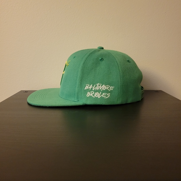 SNAPBACK HATS - Picture 2 of 4